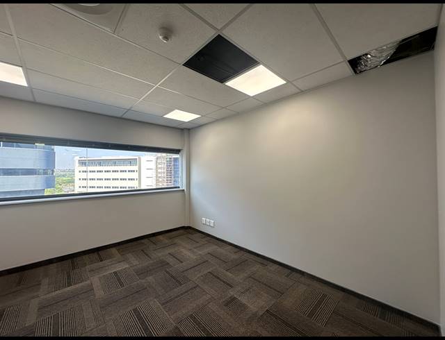 217.40M² OFFICE TO LET IN DORINGKLOOF